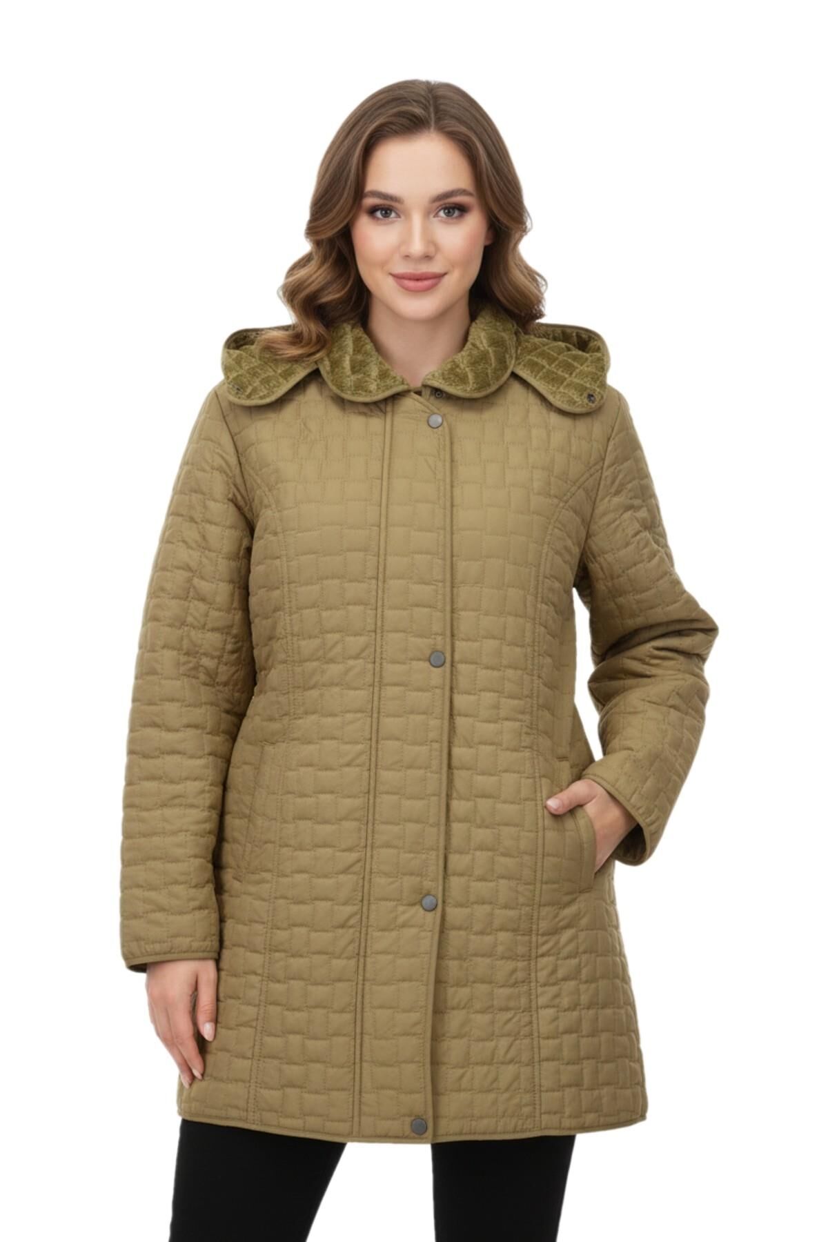 Kadın Kapitone Kapüşonlu İçi Peluş Mont BGL-ST05025