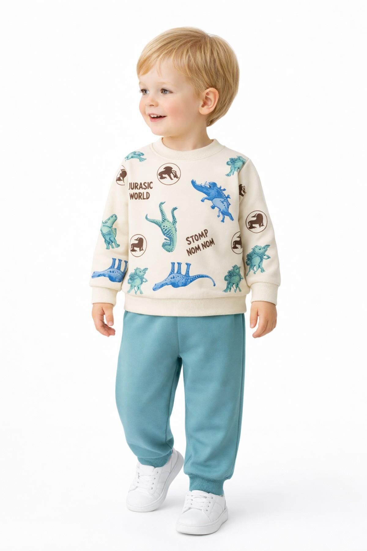 Erkek Çocuk Önü Baskılı Sweatshirt Ve Eşofman Alt Takım BGL-ST05256 YEŞİL - 5 Yaş