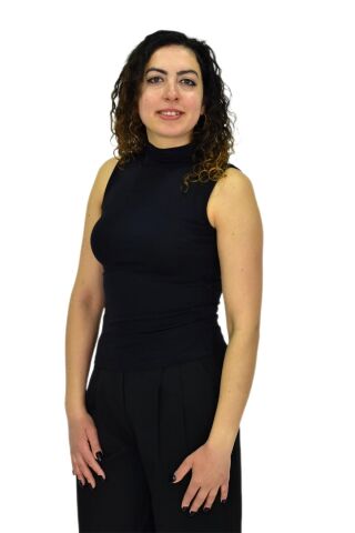 Kadın Düz Renk Vücuda Oturan Askılı Tişört BGL-ST04297