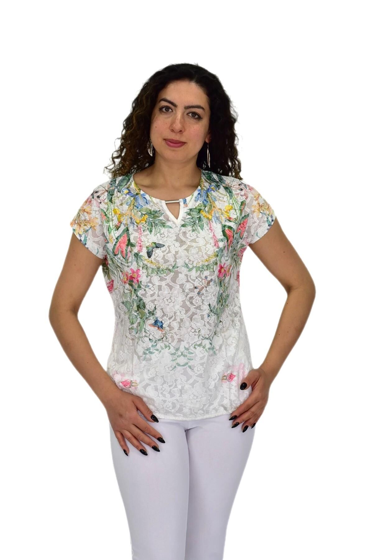 Kadın Kısa Kol Baskılı Bluz BGL-ST04691 KREM - M