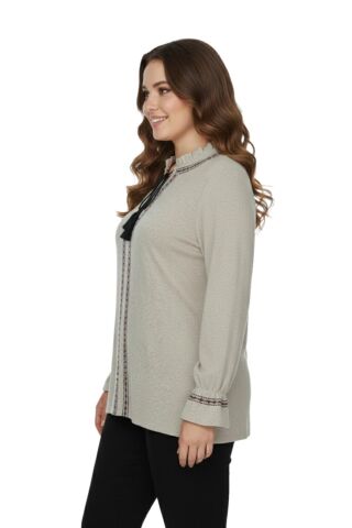 Kadın Yumoş Yaka Bağcıklı Kol Valonlu Modelli Bluz BGL-ST05141