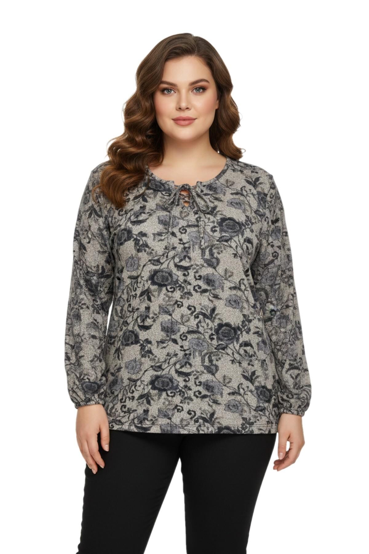 Kadın Yumoş Yaka Bağcıklı Modelli Bluz BGL-ST05138 BEJ - M