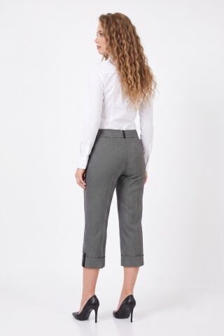 Kadın Bermuda Duble Paça Pantolon BGL-00009515