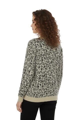 Kadın V Yaka Leopar Desen Sakallı Triko Kazak BGL-ST05079 KREM - L/XL