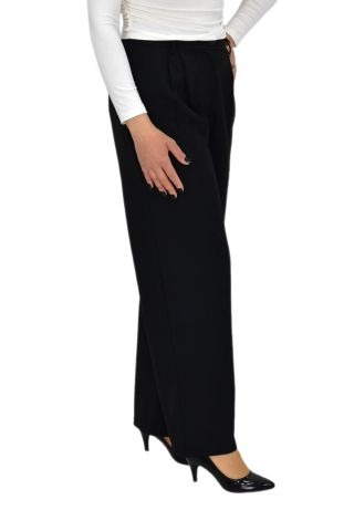 Kadın Siyah Pileli Bol Kumaş Pantolon BGL-ST04299