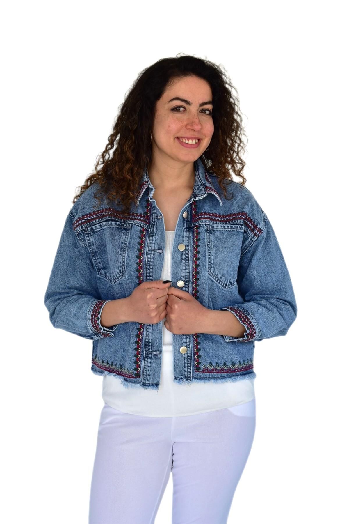 Kadın Nakışlı Kot Gömlek BGL-ST04245 MAVİ - S