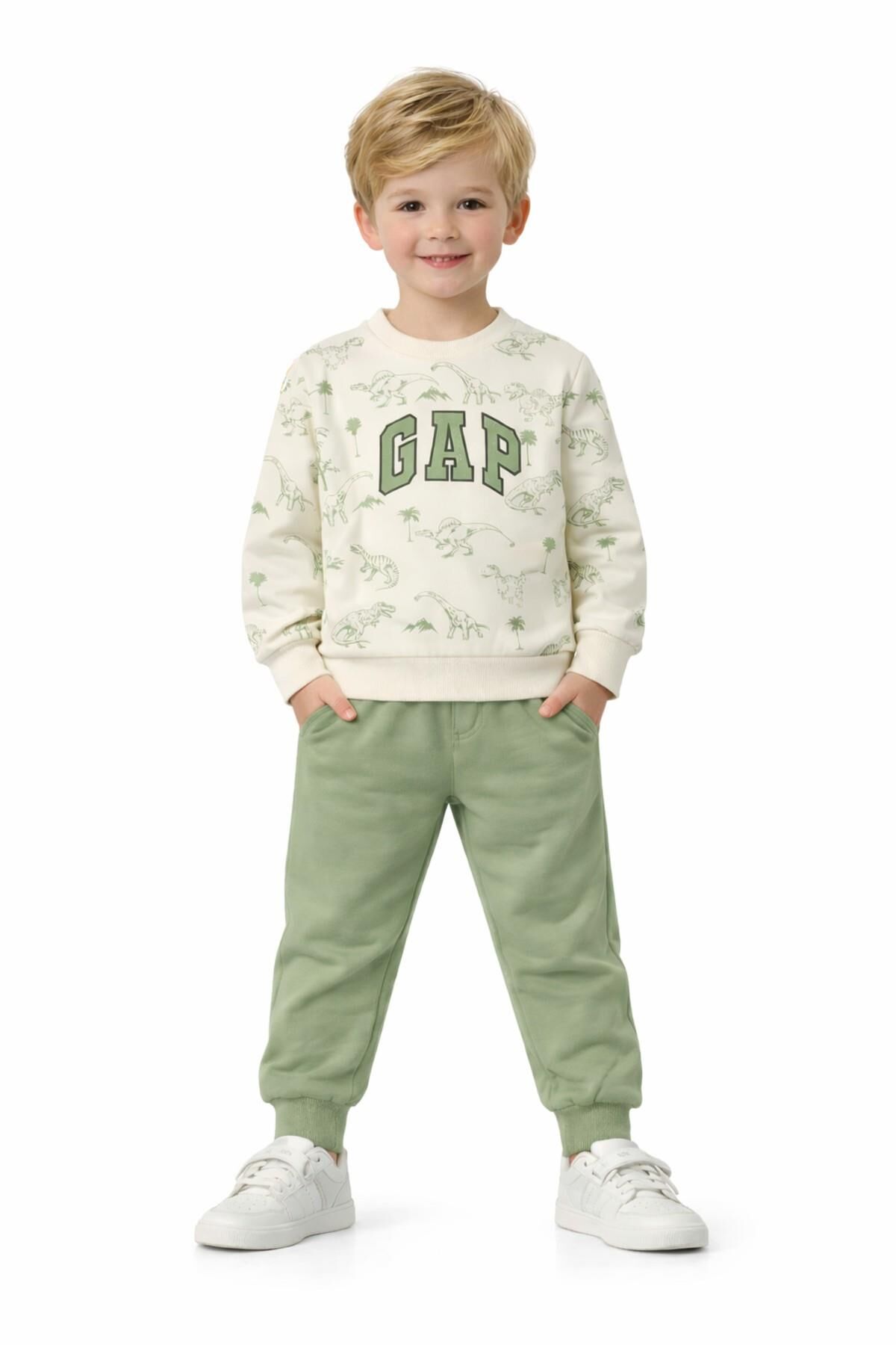 Erkek Çocuk Önü Baskılı Sweatshirt Ve Eşofman Alt Takım BGL-ST05252 YEŞİL - 3 YAŞ